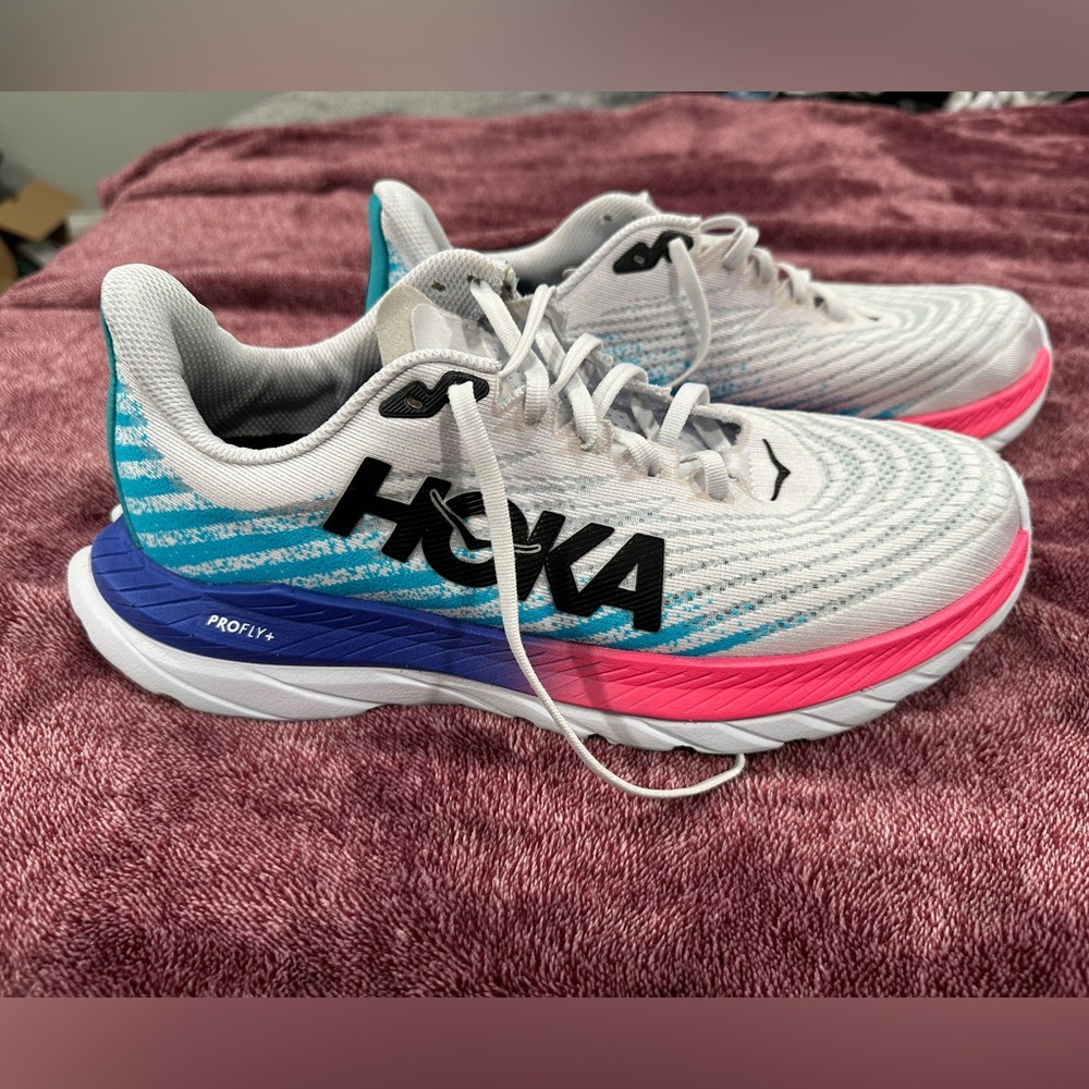 Hoka Mach 5, Size 9.5 Women’s